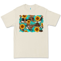 Bone sunflower and cowhides with wood and turquoise background Premium Tee - Artiststas