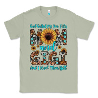 Matcha god gifted me two titles mom and gigi  and i rock them both Classic Tee - JahusDesignShop