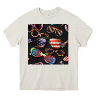 Cream 4th of july glasses  seamless pattern Heavy Core Tee - BundleAndBundleShop