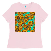 Bubblegum Pink sunflowers and leopard western seamless pattern Ladies Tee - BundleAndBundleShop