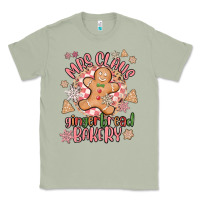 Matcha mrs claus gingerbread bakery Classic Tee - MaliasSmallBusiness