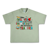 Oil Green she believed she could change the world so she bec Urban Heavy Tee - NancyCooperArtShop