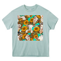 Arona sunflowers and goat western seamless pattern Heavy Core Tee - BundleAndBundleShop