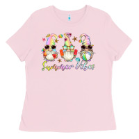 Bubblegum Pink summer vibes gnomes Ladies Tee - Artiststas