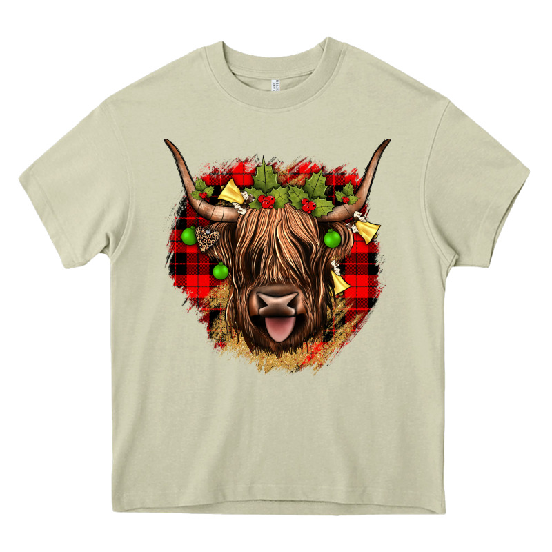 Highland Cow  Christmas Heavy Core Tee by JahusDesignShop | Teevron