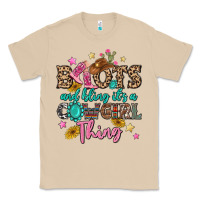 Mushroom boots and bling it's a cowgirl thing Classic Tee - MaliasSmallBusiness