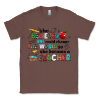 Chestnut she believed she could change the world so she bec Classic Tee - NancyCooperArtShop