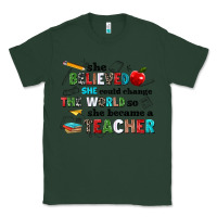 Sports Green she believed she could change the world so she bec Classic Tee - NancyCooperArtShop