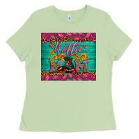 Matcha Rottie mom with roses Ladies Tee - Artiststas