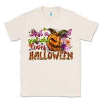 Natural just a girl who loves halloween Classic Tee - NancyCooperArtShop