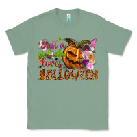 Sage just a girl who loves halloween Classic Tee - NancyCooperArtShop