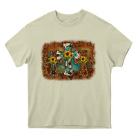 Mossy cross backgraund Heavy Core Tee - JahusDesignShop