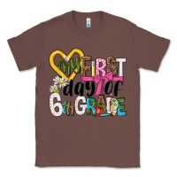 Chestnut my first day of 6th grade Classic Tee - NancyCooperArtShop