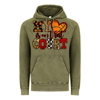 Vintage Olive my heart is on that court basketball red and black Vintage Hoodie - NancyCooperArtShop