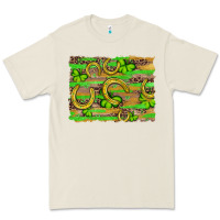 Bone horseshoe shamrock leopard wood glitter background Premium Tee - Artiststas