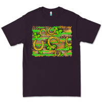 Plum horseshoe shamrock leopard wood glitter background Premium Tee - Artiststas