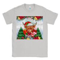 Moon Dust christmas cow Classic Tee - MaliasSmallBusiness