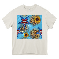 Cream american star and sunflower seamless  pattern Heavy Core Tee - BundleAndBundleShop