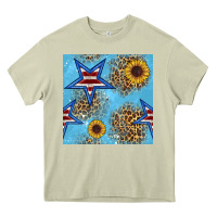 Mossy american star and sunflower seamless  pattern Heavy Core Tee - BundleAndBundleShop