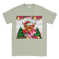Matcha pink christmas cow Classic Tee - MaliasSmallBusiness