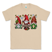 Mushroom christmas gnomes celebration Classic Tee - CowhideDigitalArt