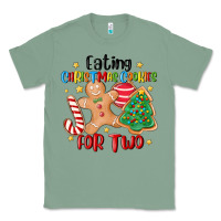 Sage eating christmas cookies for two Classic Tee - MaliasSmallBusiness