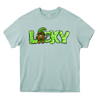 St Patricks Day Lucky Gnome Heavy Core Tee | Teevron