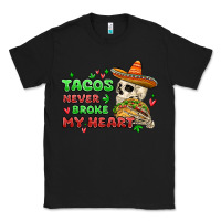 Black baby its cold outside skeleton Classic Tee - MaliasSmallBusiness
