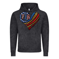 Vintage Black american western leopard flag heart Vintage Hoodie - Jasminsmagicworld