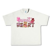 Pistachio sweetheart with bear Urban Heavy Tee - NancyCooperArtShop