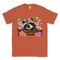 Copper raccoon with flowers Classic Tee - MaliasSmallBusiness