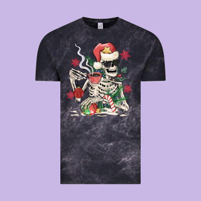 Skeleton Santa Vintage Tee Designed By Maliassmallbusiness