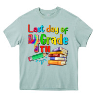 Arona last day of fourth grade Heavy Core Tee - Artiststas