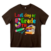 Chocolate Brown last day of fifth grade Heavy Core Tee - Artiststas