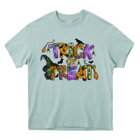 Arona trick or treat Heavy Core Tee - BundleAndBundleShop