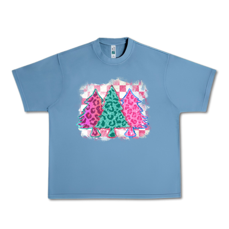 Christmas Leopard Trees Urban Heavy Tee by MaliasSmallBusiness | Teevron