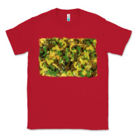 Red camouflage glitter background Classic Tee - RanaPortraitStore