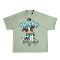 Oil Green i'm udderly freezing baby cow Urban Heavy Tee - MaliasSmallBusiness