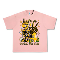 Salmon have rockin' new year 2024 Urban Heavy Tee - MaliasSmallBusiness