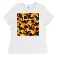 White halloween bat and roses seamless pattern Ladies Tee - BundleAndBundleShop