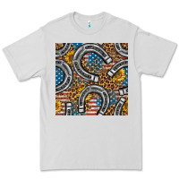 Dove Grey American Flag Horseshoe Deamless Pattern Premium Tee - BundleAndBundleShop
