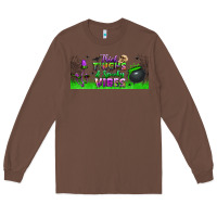 Chestnut thick thighs and spooky vibes libbey glass Long Sleeve Tee - BundleAndBundleShop
