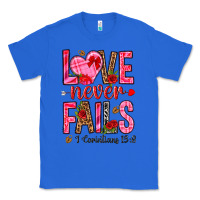 True Royal love never fails i corintians 13 8 Classic Tee - NancyCooperArtShop