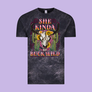 She Kinda Buck Wild With Bull Skull Vintage Tee Designed By Nancycooperartshop