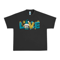 Pigment Black love winter gnome Urban Heavy Tee - NancyCooperArtShop