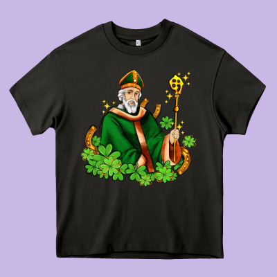 St Patricks And Horseshoes With Shamrocks Heavy Core Tee Designed By Adodesignshop