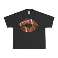 Pigment Black football lips Urban Heavy Tee - AdoDesignShop