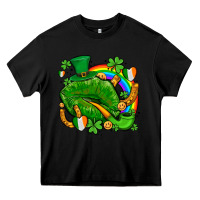 Black st patricks lips with horseshoe rainbow and shamrocks Heavy Core Tee - AdoDesignShop