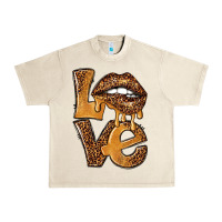 Sandshell love leopard with lips Urban Heavy Tee - NancyCooperArtShop