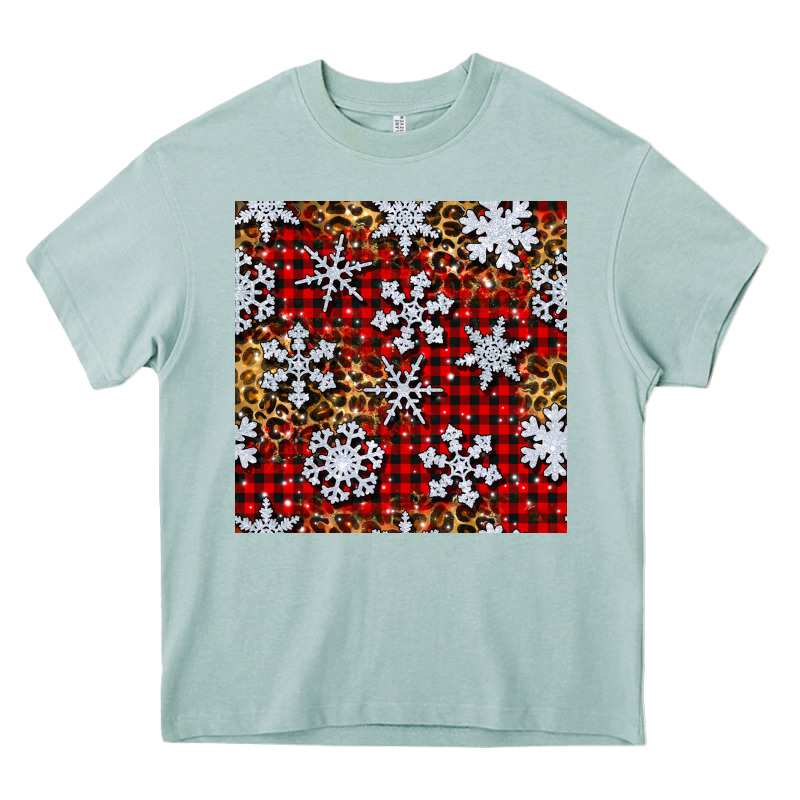 Christmas Snow Crystals With Plaid Seamless Pattern Heavy Core Tee by BundleAndBundleShop | Teevron